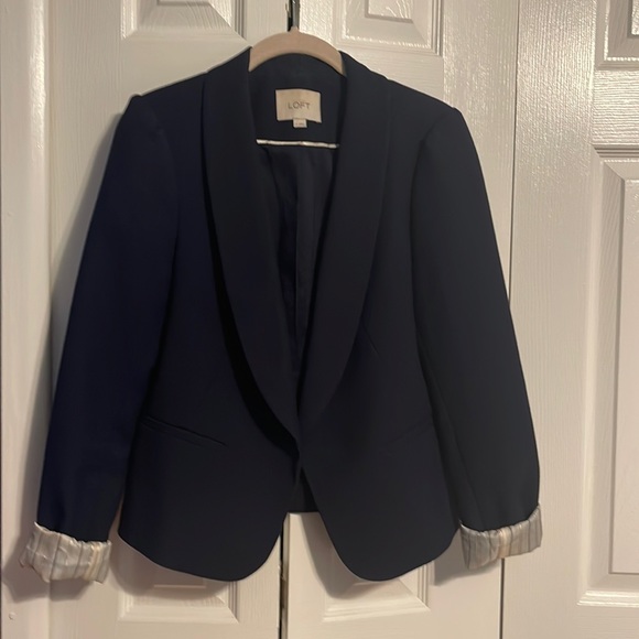 LOFT Jackets & Blazers - LOFT open blazer in navy blue size 4